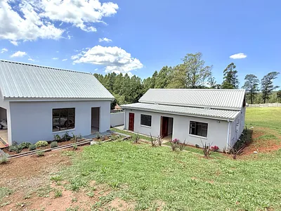 3 Bedroom House For Sale in Hilton - cg8O.webp