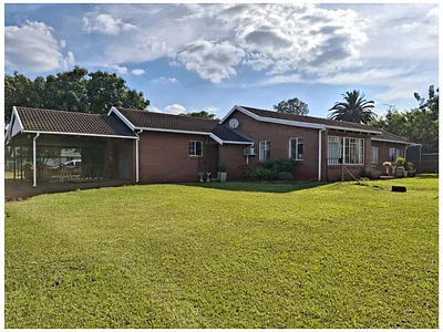 3 Bedroom House For Sale in Howick - 0sIV.webp