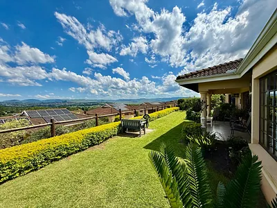 3 Bedroom Townhouse For Sale in Howick - zVhe.webp