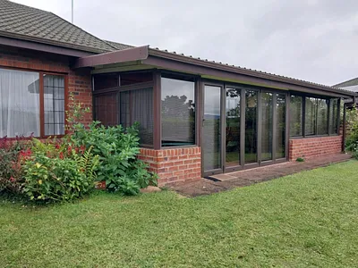 2 Bedroom Townhouse For Sale in Howick - NlAy.webp