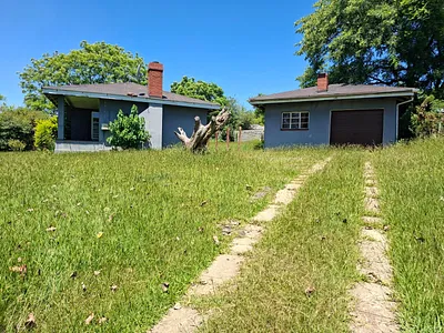 3 Bedroom House For Sale in Estcourt - img