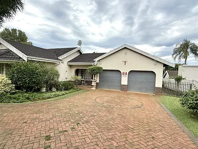 4 Bedroom House For Sale in Pietermaritzburg - cVqQ.webp