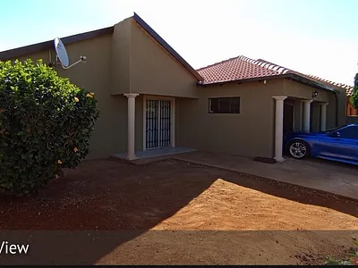 3 Bedroom House For Sale in Akasia - UFvs.webp