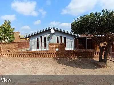 2 Bedroom House For Sale in Soshanguve AA, Soshanguve - M84Y.webp