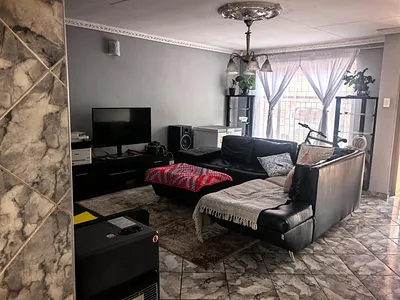 3 Bedroom House For Sale in Soshanguve - RRtO.webp