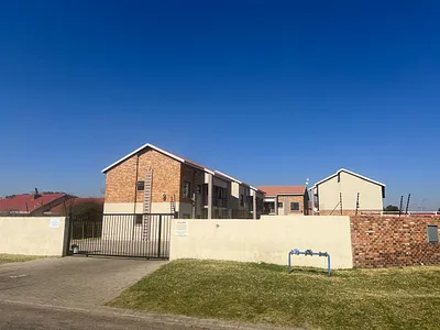 36 Bedroom Apartment For Sale in Nigel - img