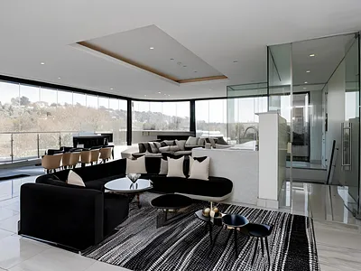 3 Bedroom Apartment For Sale in Johannesburg - 0XKk.webp