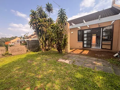 2 Bedroom Townhouse To Rent in Pinetown - img