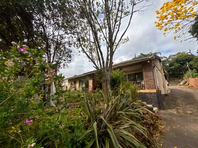 3 Bedroom House For Sale in Pinetown - xQku.webp