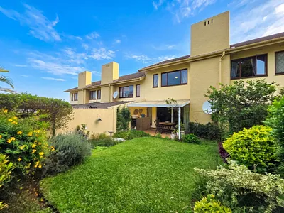 3 Bedroom Townhouse For Sale in Gillitts, Kloof - pLcO.webp