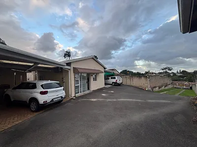 1 Bedroom Apartment To Rent in Queensburgh - TPnU.webp