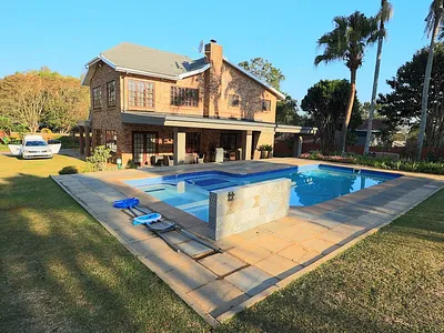 4 Bedroom House For Sale in Hillcrest - aUnB.webp