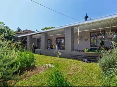 2 Bedroom Apartment To Rent in Hillcrest - P76z.webp