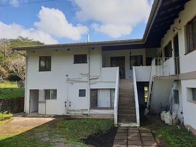 3 Bedroom Apartment To Rent in Kloof - img