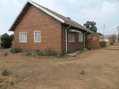 3 Bedroom House For Sale in Venterstad - NP7s.webp