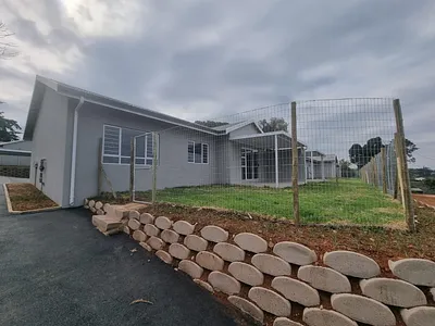 3 Bedroom Townhouse To Rent in Clifton, Kloof - KAuH.webp