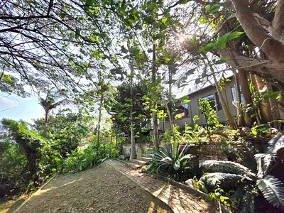 4 Bedroom House For Sale in Durban - img