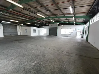 Industrial Property To Rent in Pinetown - UhcQ.webp