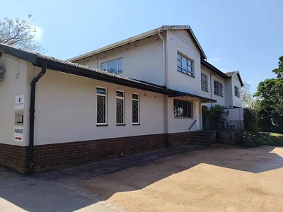 Commercial Property To Rent in Kloof - 3yOC.webp