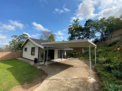 2 Bedroom Townhouse For Sale in Kloof - uGZ1.webp