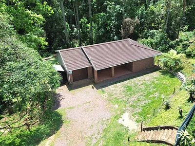 2 Bedroom House For Sale in Hillcrest - q9r7.webp