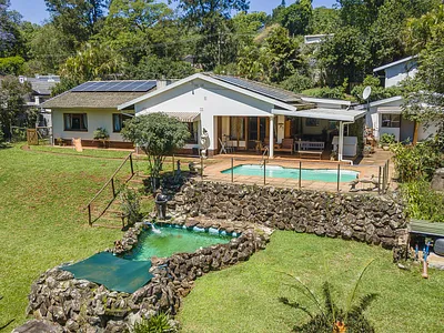 4 Bedroom House For Sale in Kloof - 6BZm.webp