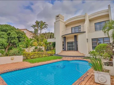 4 Bedroom House For Sale in Scottburgh - img