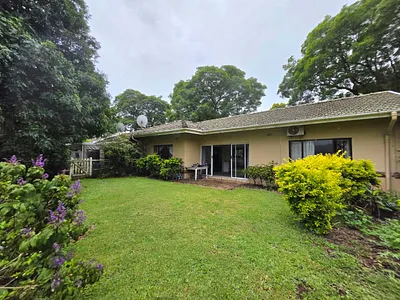 2 Bedroom Townhouse For Sale in Waterfall, Hillcrest - RYOJ.webp