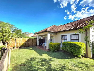2 Bedroom Townhouse For Sale in Hillcrest - wNNE.webp