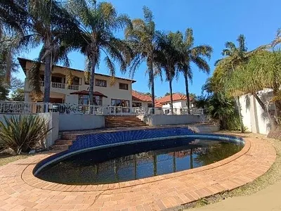 6 Bedroom House For Sale in Pretoria - mcXG.webp