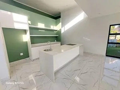 4 Bedroom House For Sale in Palm Lakes Estate, Ballito - img