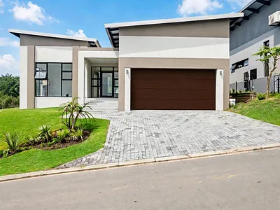 3 Bedroom House To Rent in Palm Lakes Estate, Ballito - j9Es.webp