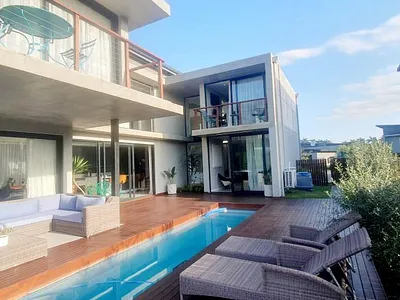 4 Bedroom House For Sale in Palm Lakes Estate, Ballito - wEJy.webp