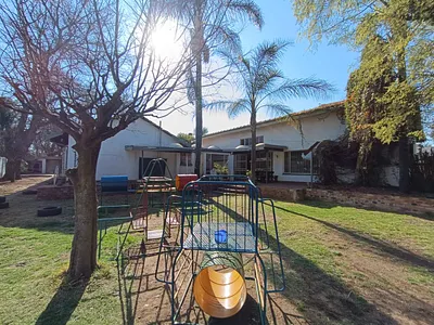 6 Bedroom House For Sale in Wierda Park, Centurion - VBfL.webp