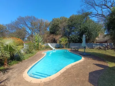 8 Bedroom House For Sale in Centurion - n7GX.webp
