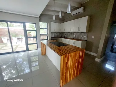 4 Bedroom House To Rent in Palm Lakes Estate, Ballito - SSYg.webp