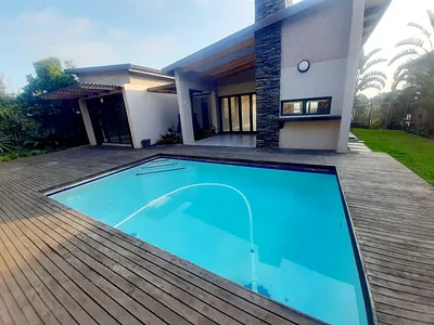 4 Bedroom House To Rent in Palm Lakes Estate, Ballito - DPl4.webp