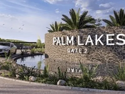 4 Bedroom Townhouse For Sale in Palm Lakes Estate, Ballito - kUsU.webp