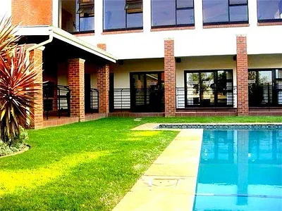 2 Bedroom Apartment To Rent in Edenvale - D9un.webp