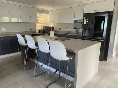 5 Bedroom House To Rent in Palm Lakes Estate, Ballito - Pm97.webp