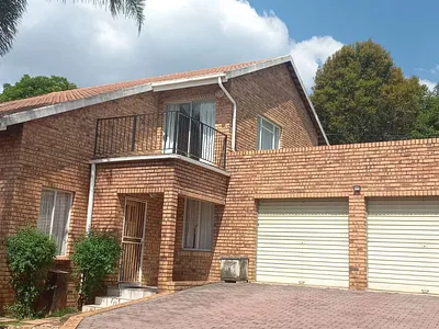4 Bedroom House For Sale in Pretoria - cNZA.webp