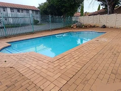 3 Bedroom Apartment For Sale in Centurion - UfsO.webp