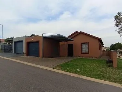 3 Bedroom House For Sale in Centurion - V9Q7.webp