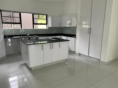 3 Bedroom Apartment For Sale in Palm Lakes Estate, Ballito - sYcV.webp