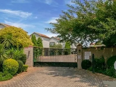 3 Bedroom Townhouse For Sale in Centurion - Ay0C.webp