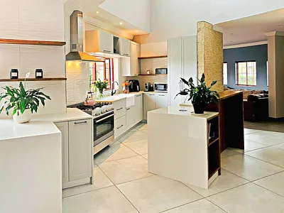 4 Bedroom House For Sale in Pretoria - img