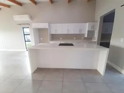 4 Bedroom House To Rent in Palm Lakes Estate, Ballito - dA7m.webp