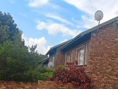 2 Bedroom Apartment For Sale in Centurion - BYfE.webp