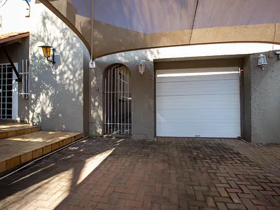 3 Bedroom House For Sale in Pretoria - img