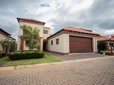 3 Bedroom House To Rent in Pretoria - img